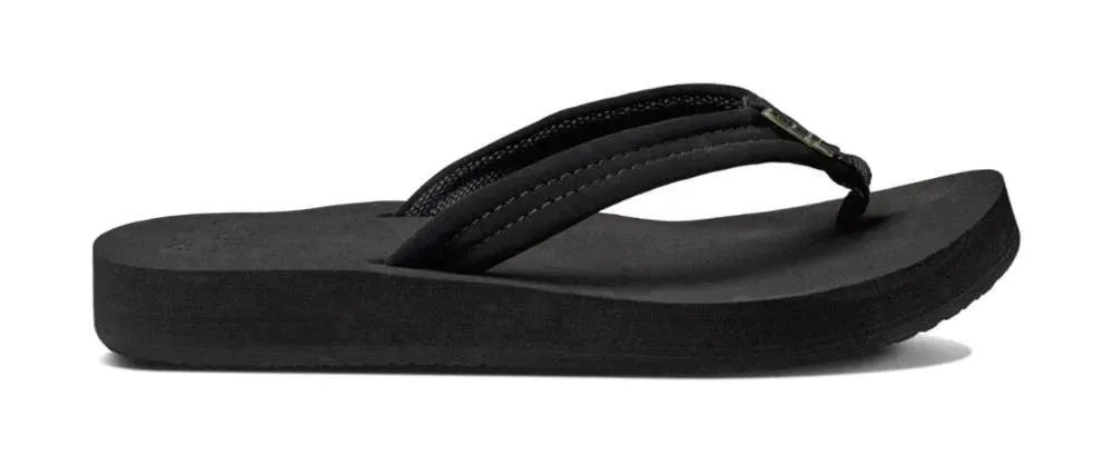 Reef Women's Cushion Breeze Sandals