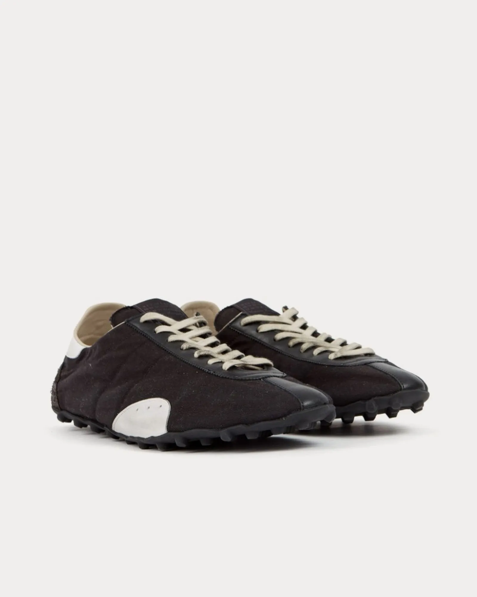 Sprinter Black / White Low Top Sneakers