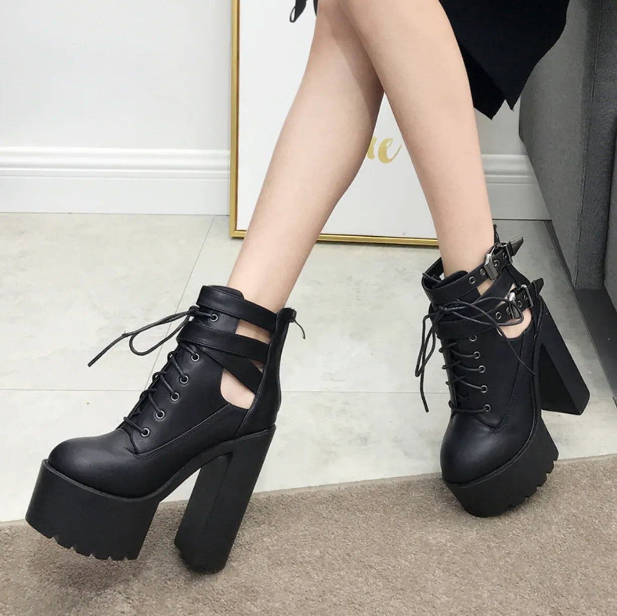 Women's Spring/Autumn Lace-Up Round Toe Ankle Boots