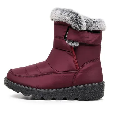Women’s Waterproof Heeled Snow Boot